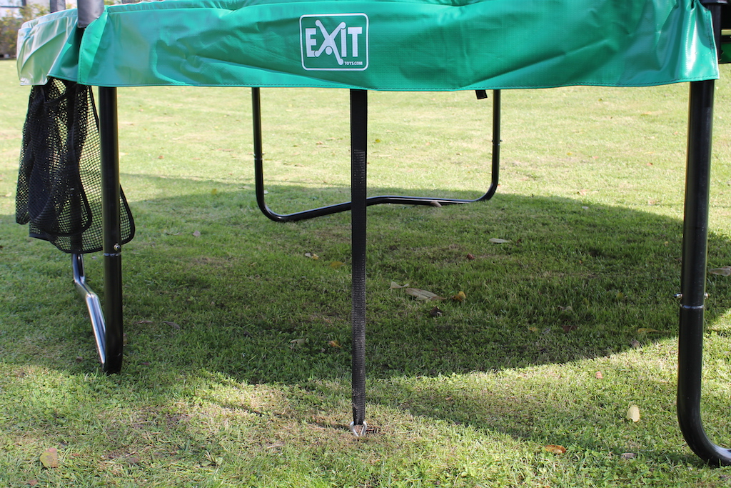 Ensemble d'ancrage pour trampoline EXIT
