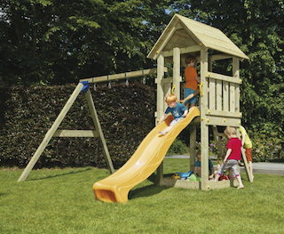 Petite structure de jeu avec balan�oires et toboggans