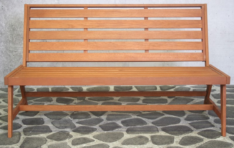 Banc de jardin en teck Meranti