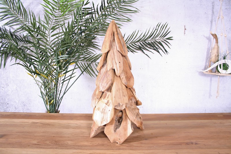 <BIG><B>Pine tree 70 cm</B></BIG>