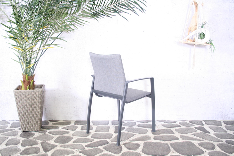 Chaise empilable Solero